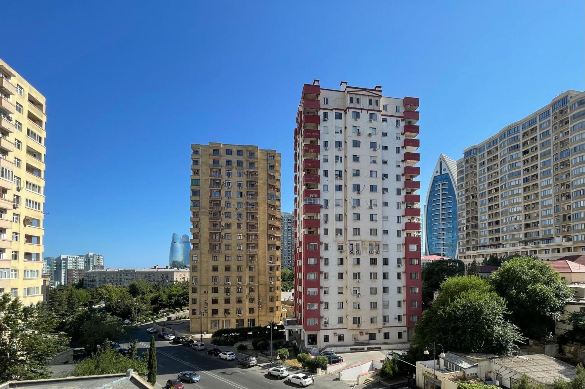 Flame Towers View Apartment Baku Exteriör bild